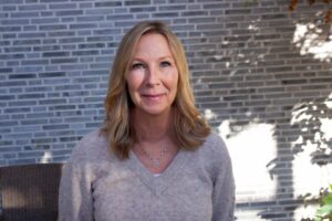 Anette Alvariza är specialistsjuksköterska och professor i palliativ vård vid Marie Cederschiöld högskola. Foto: Stockholms sjukhem