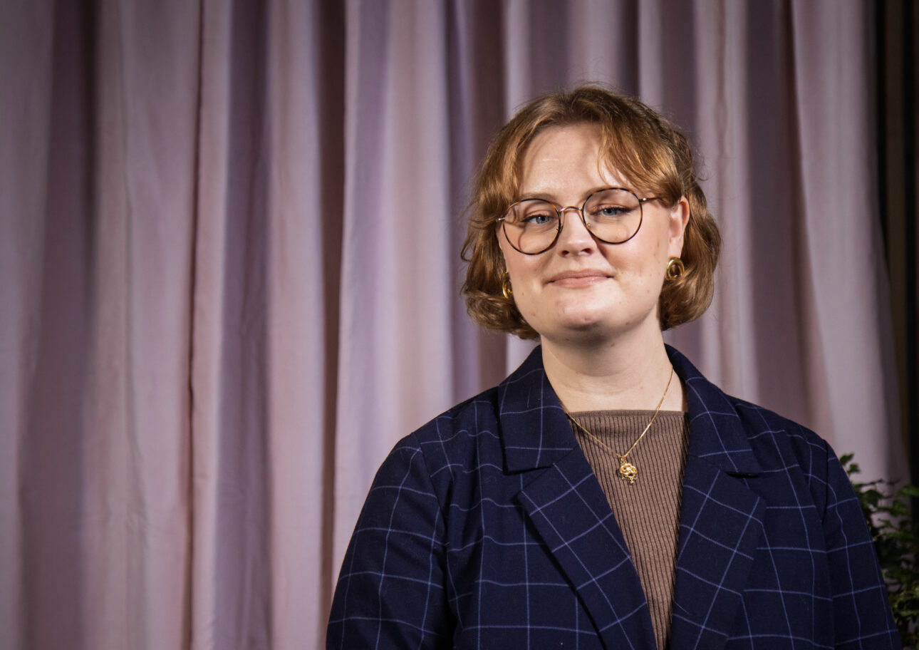 Porträttbild på Linnea Öhlund