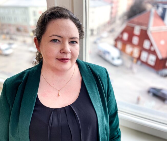 Porträttbild på Sara Wittberg